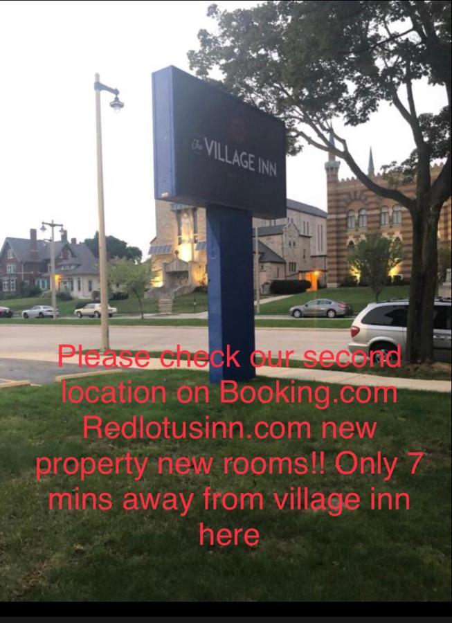 The Village Inn Hotel Milwaukee Exterior photo